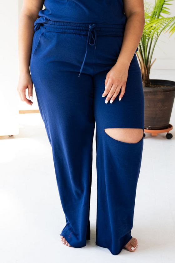 [PLUS] French Terry Cut-Out Pants with Pockets | Navy