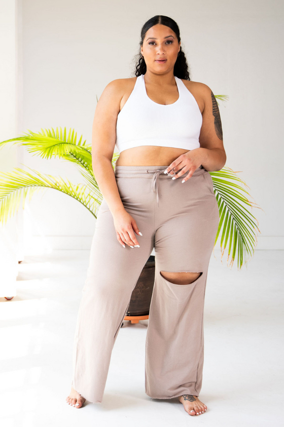 [PLUS] French Terry Cut-Out Pants with Pockets | Ash Mocha