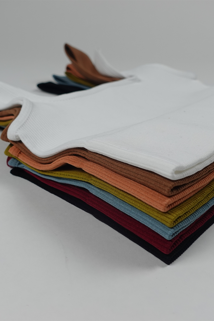 Ribbed Square Neck Cropped Tank Top